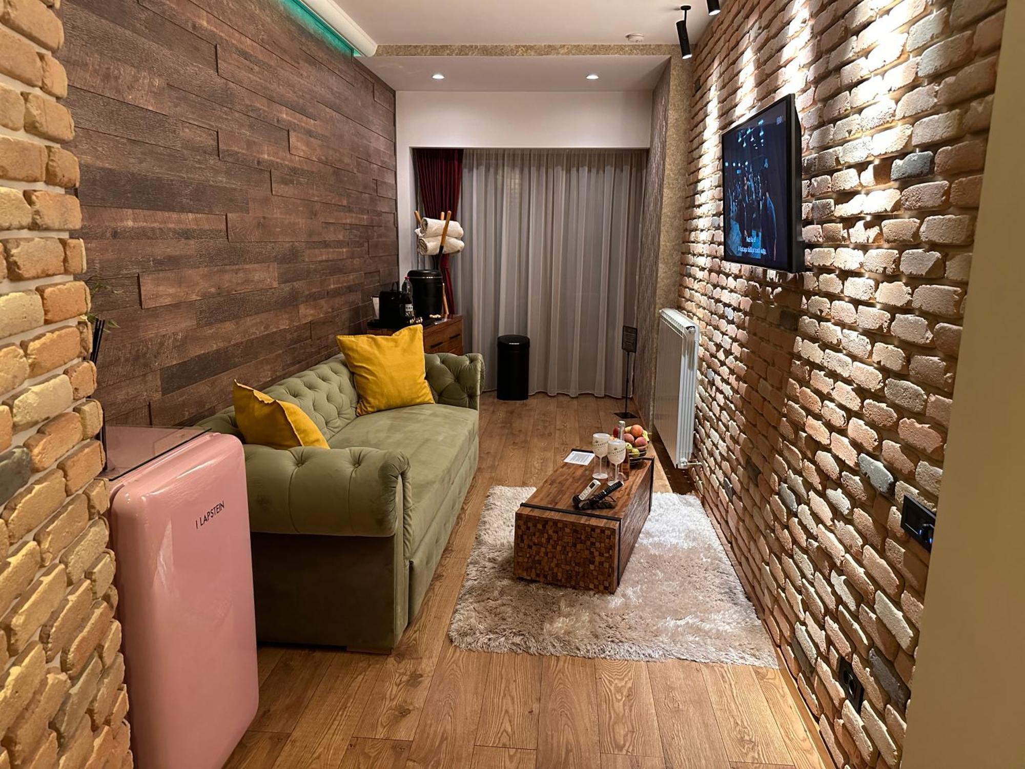 The Residence Central Jacuzzi Boutique (Adults Only) Kluż-Napoka Zewnętrze zdjęcie